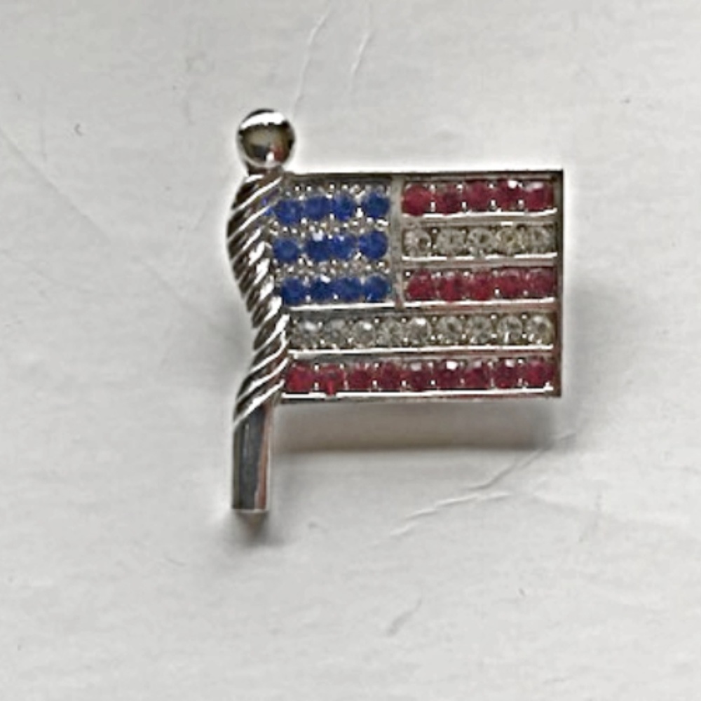 Patriotic American Flag Rhinestone Pin New July 4